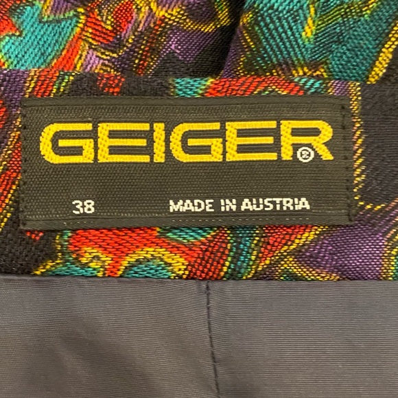 Geiger  Vintage Womens 2 Pc Set Shirt & Skirt  / Green Red   Purple Print / 38 - Picture 15 of 16